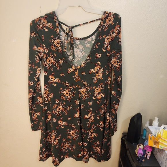 Forever 21 Floral Dark Green Boho Long Sleeve Scoop Neck Swing Dress Siz… - Picture 6 of 6